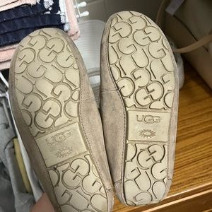 Ugg slippers